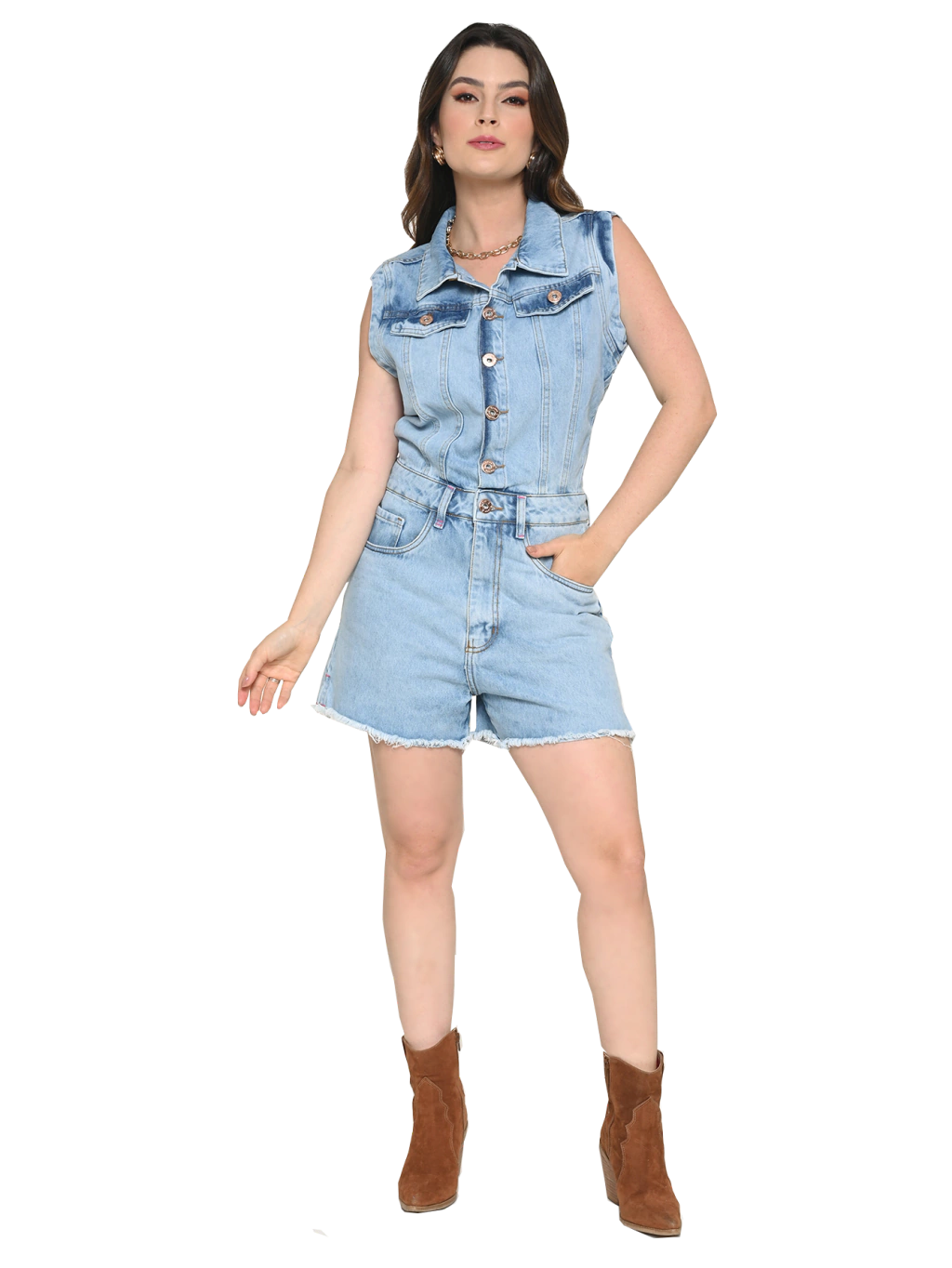 como não errar ao usar macacão jeans e parecer desleixada