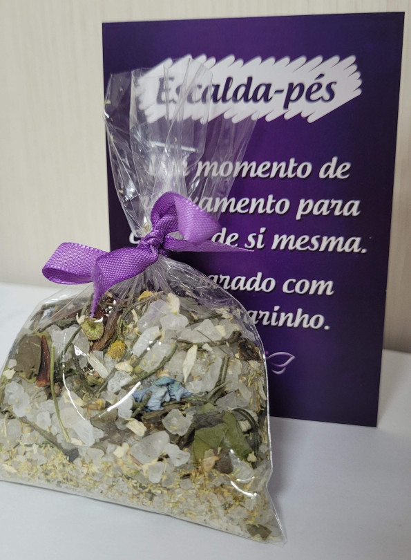 escalda pés com óleos essenciais
