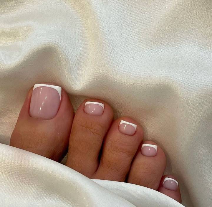 erros comuns ao pintar as unhas dos pés