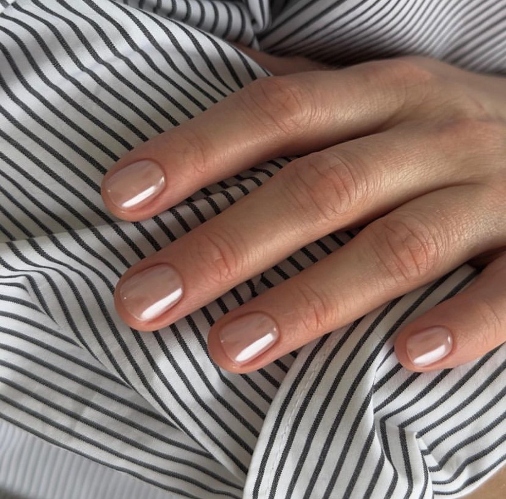 esmalte unha pequena
