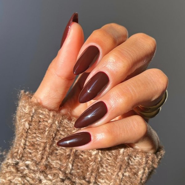 cores de esmalte 2026 para unhas elegantes