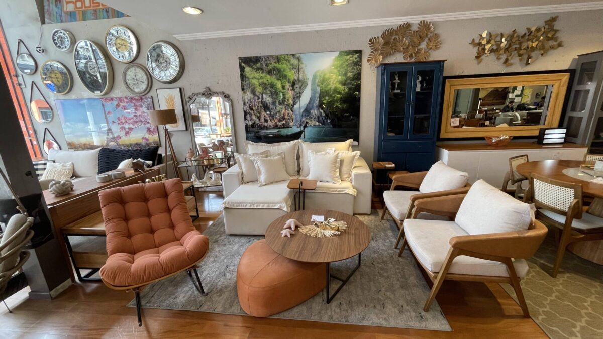 estatueta resina versus metal qual melhor para sala