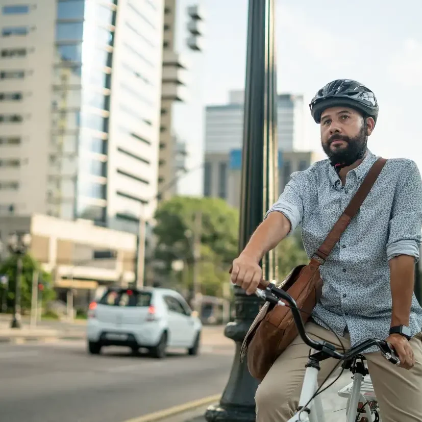 Estilo de vida de ciclista urbano: segurança e rotina