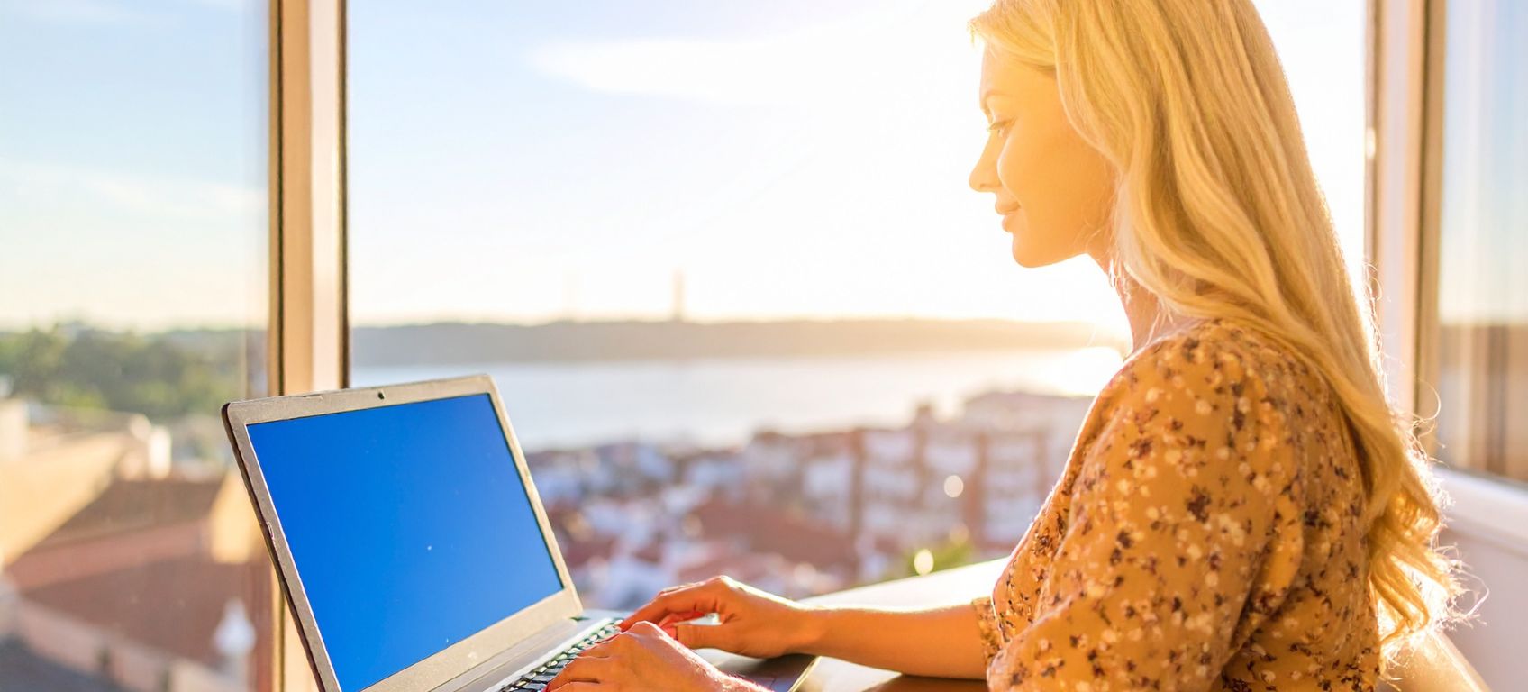 Estilo de vida nômade digital no exterior: guia de vistos