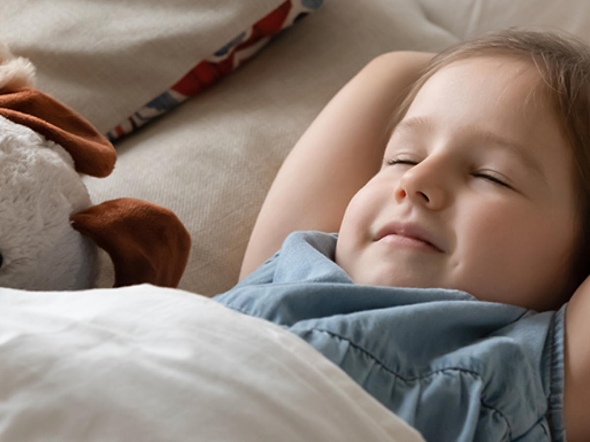 quantas horas criança deve dormir por idade