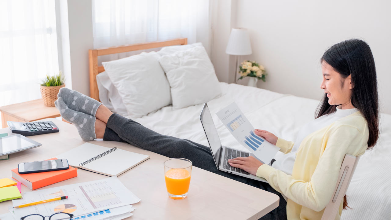 exercícios para fazer na cadeira do escritório