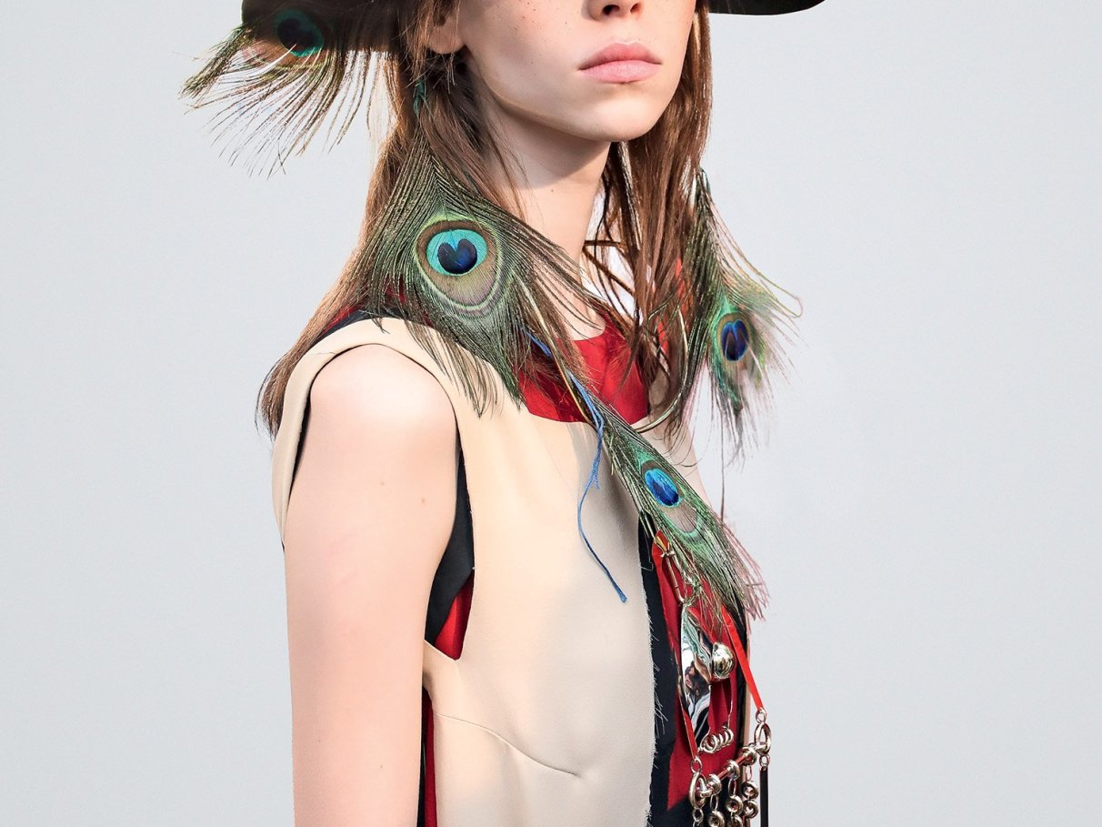 Como Combinar Cores Terrosas em Looks Folk Autênticos