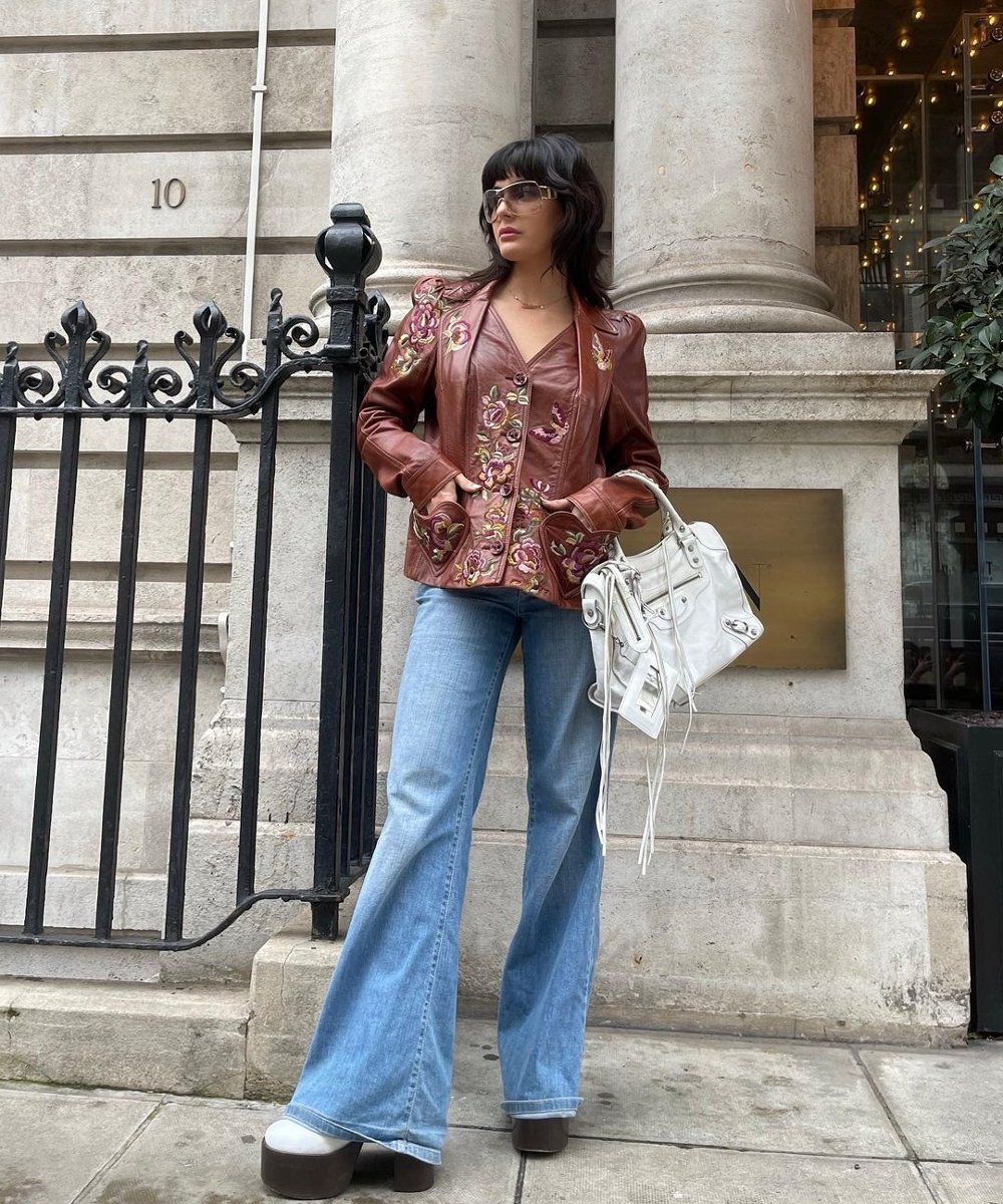 Guia Completo: Como Montar um Guarda-Roupa Neo-Vintage para 2025