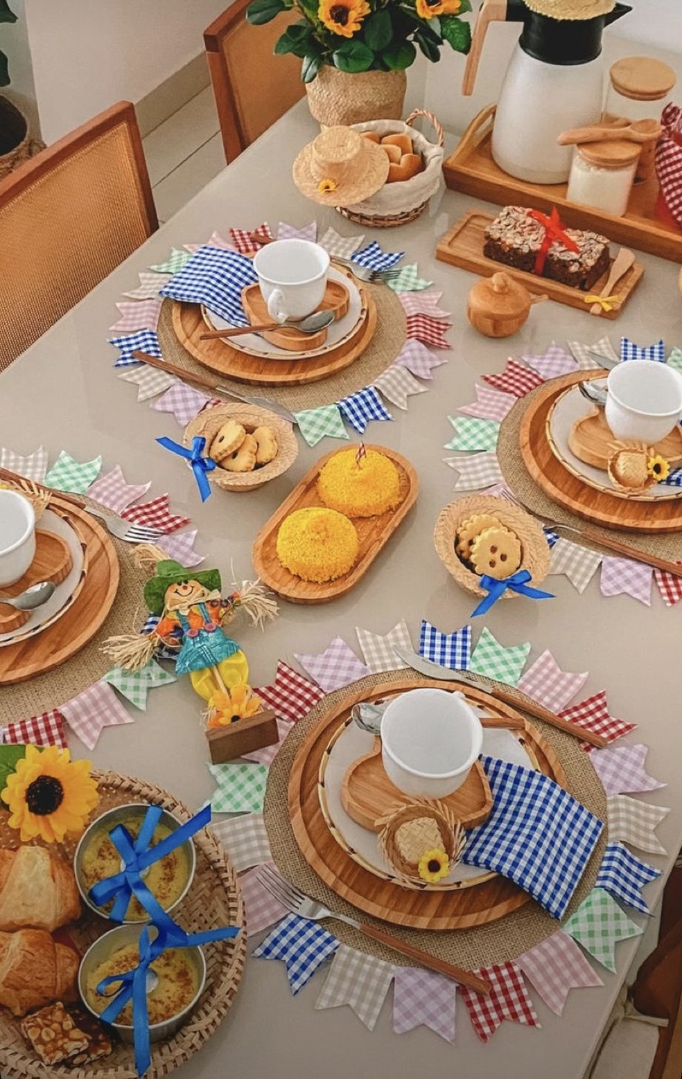 decoração mesa de doces festa junina