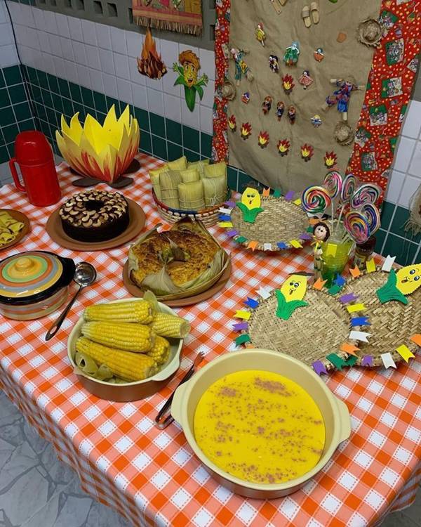 festa junina escola decoração