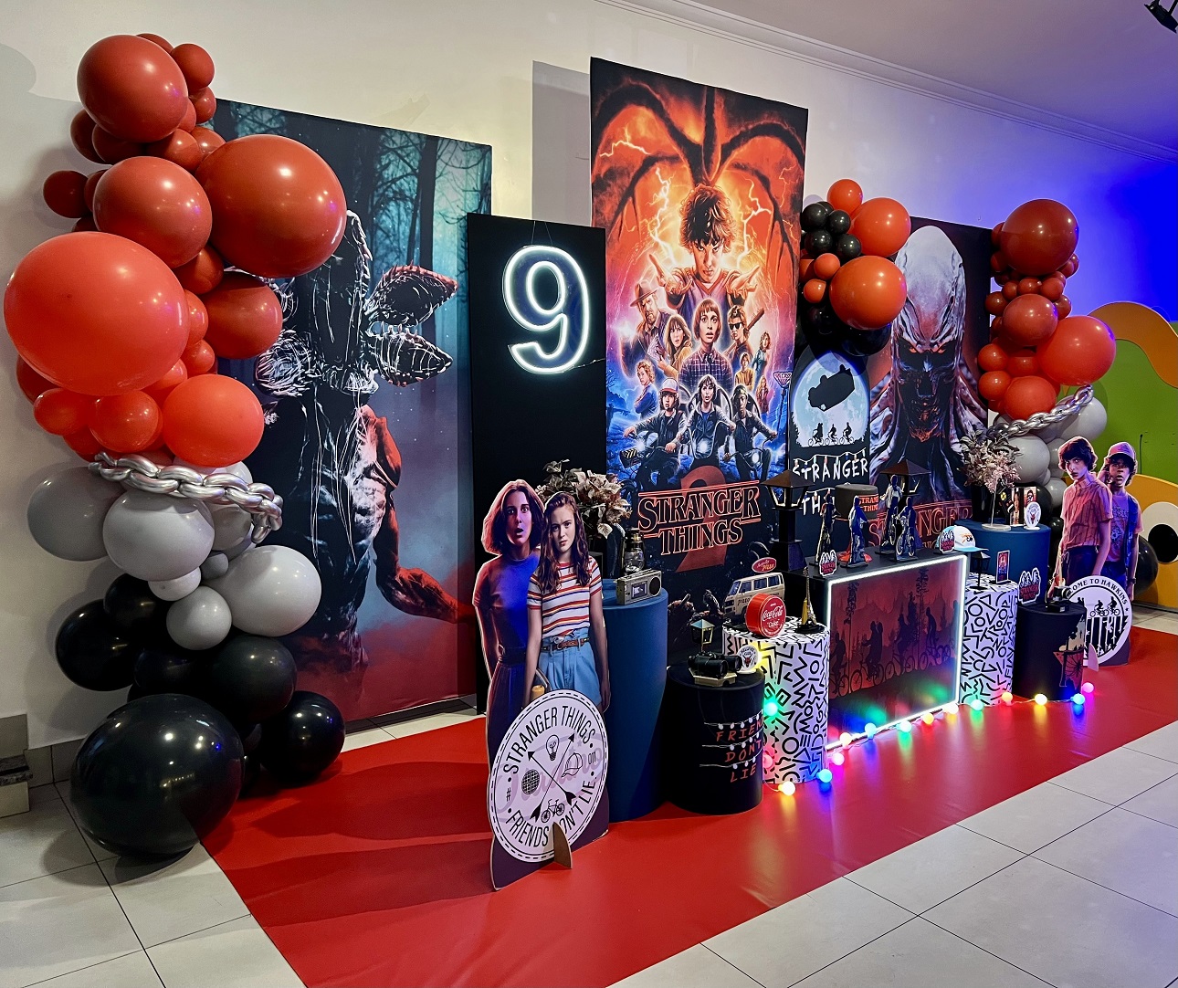 decoração stranger things infantil