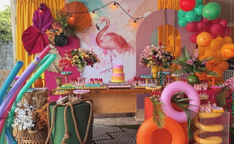 festa tropical decoração