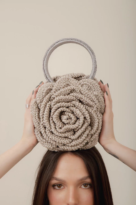 Os Melhores Materiais e Agulhas para Crochê: Escolha Certa para Suas Peças