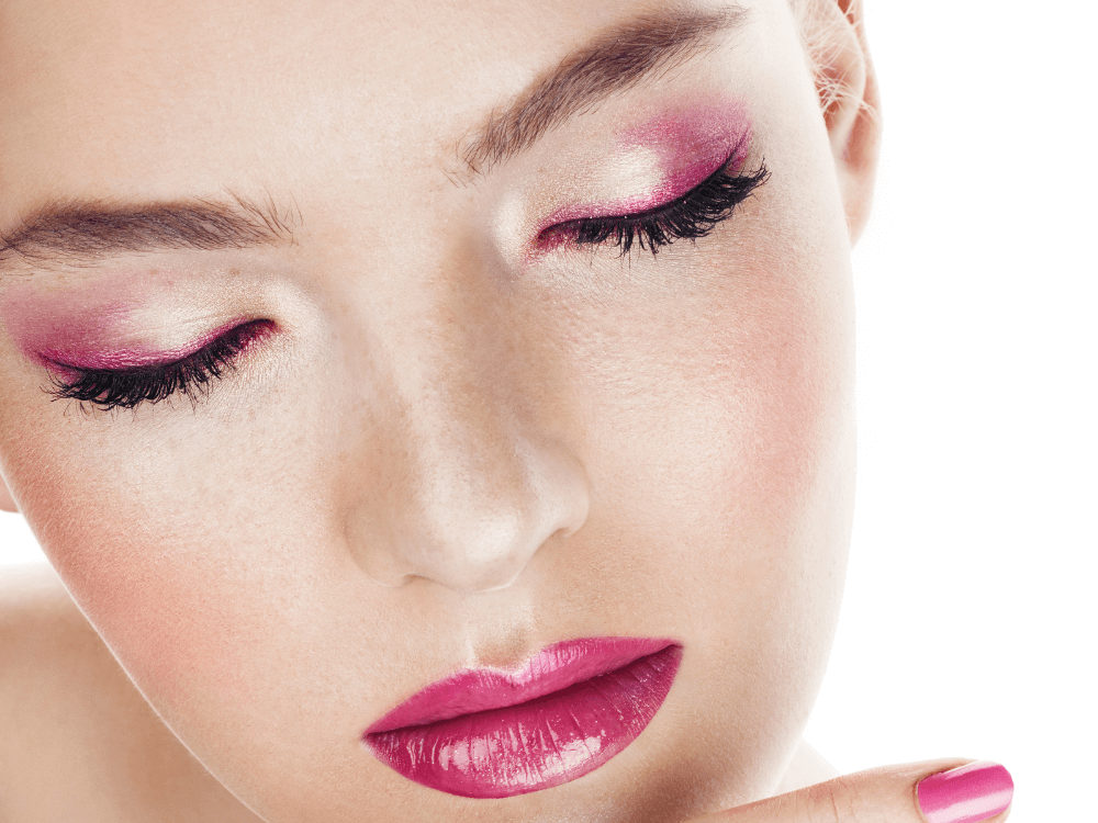 foto de maquiagem rosa com blush