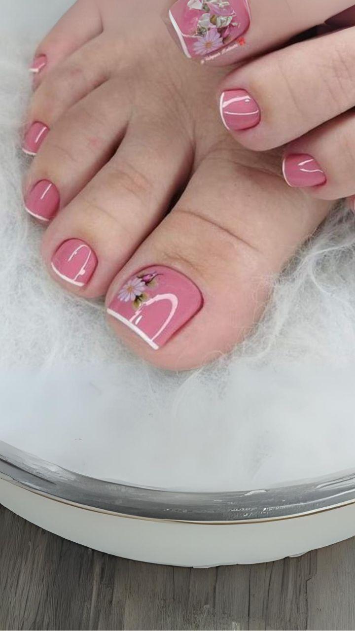 unhas do pé delicadas vs unhas do pé metalizadas