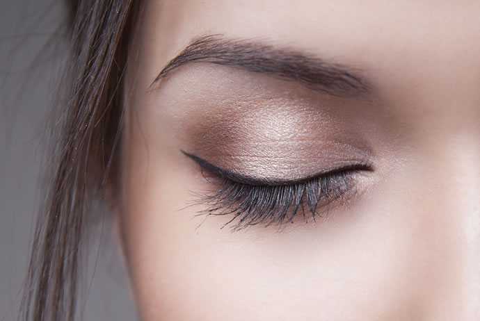 erros comuns maquiagem flash foto