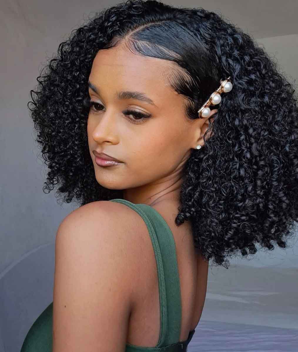 foto penteado cabelo cacheado simples