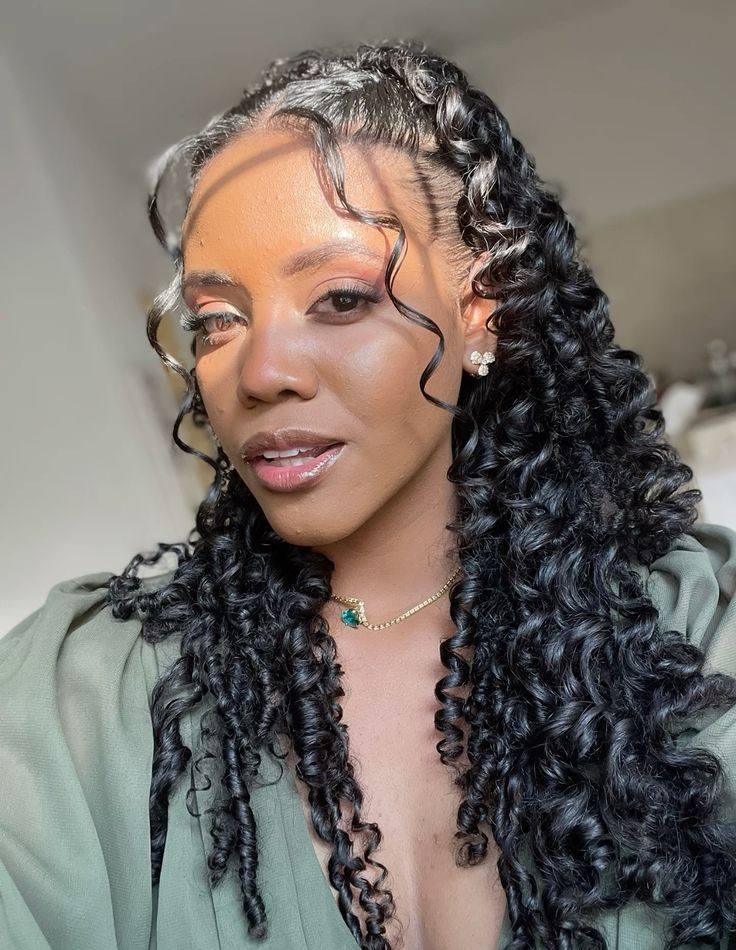 foto penteado cabelo cacheado trança