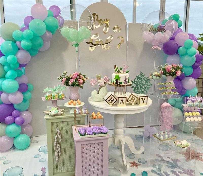 decoração chá revelação tema céu e nuvens