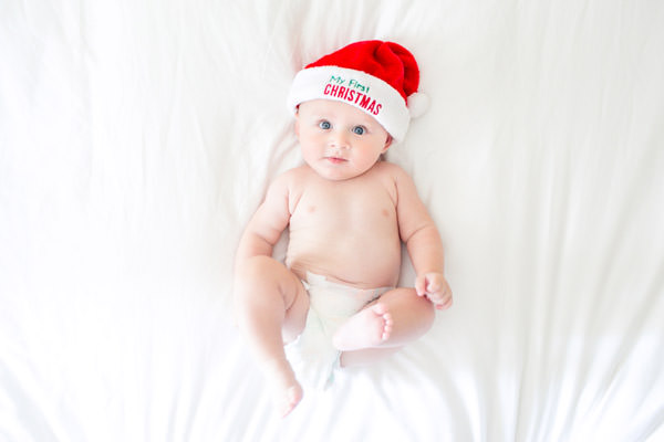 Inspirações de Cores e Temas para o Primeiro Natal do Bebê