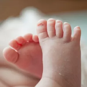 Guia completo para criar legendas de nascimento perfeitas