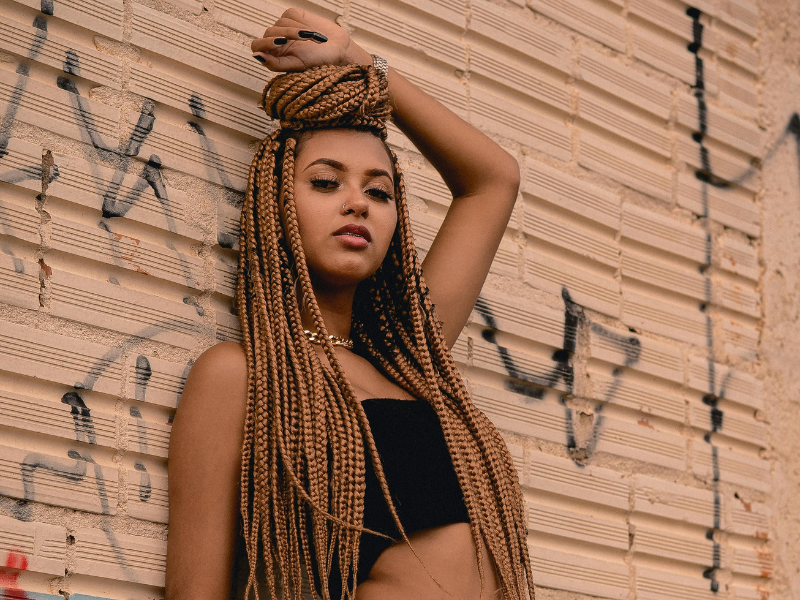 Knotless braids
