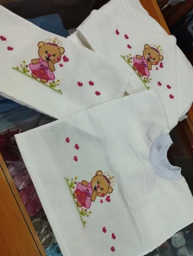 graficos de ponto cruz para babador de bebe