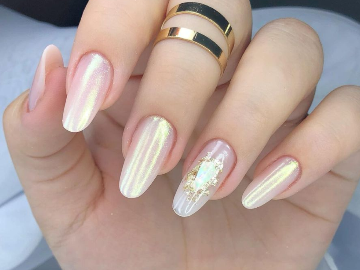 Formatos de Unha 2025-2026: Qual Escolher para Suas Mãos