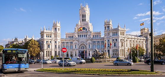 Segurança na Espanha: Dicas Essenciais para Mulheres Viajantes