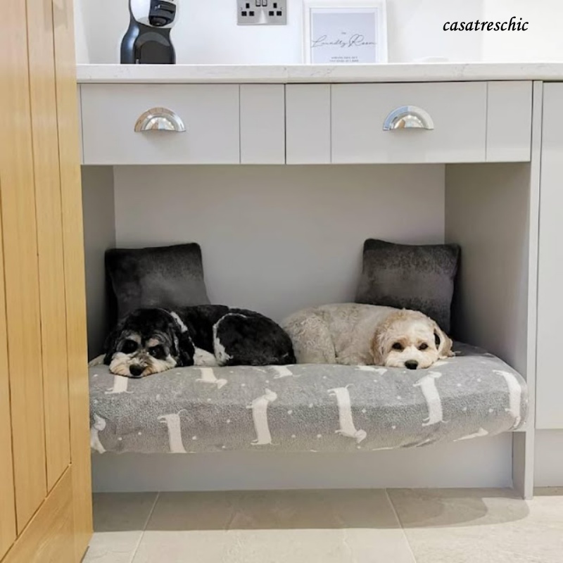 5 Ideias Criativas de Nichos para Cães em Móveis