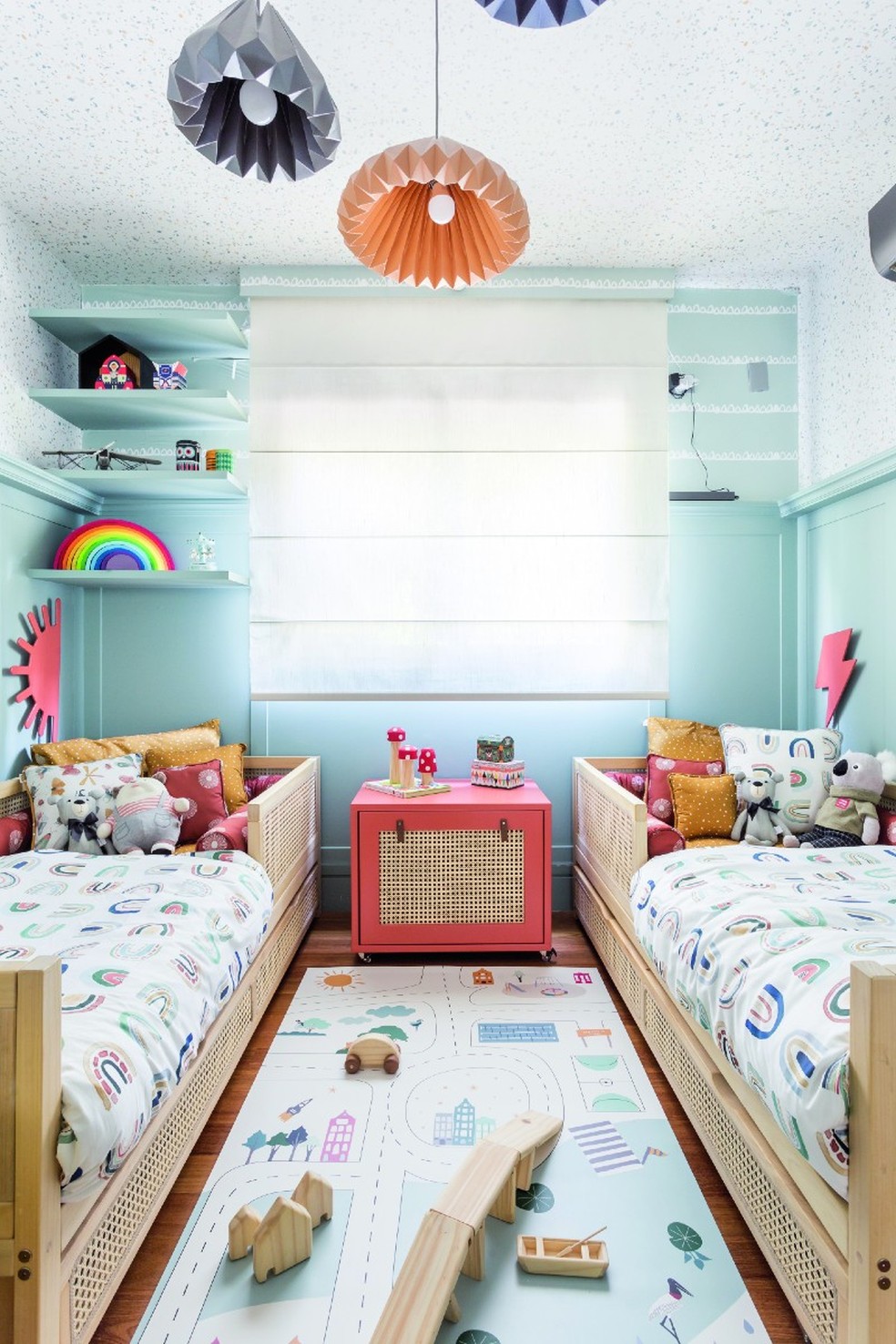 Ideias de decoração para o quarto dos filhos feita por eles