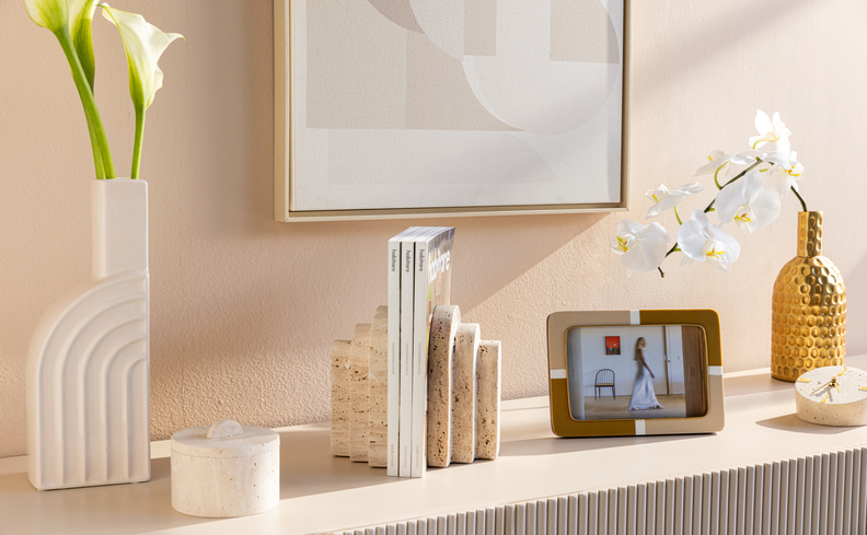 como decorar rack com plantas