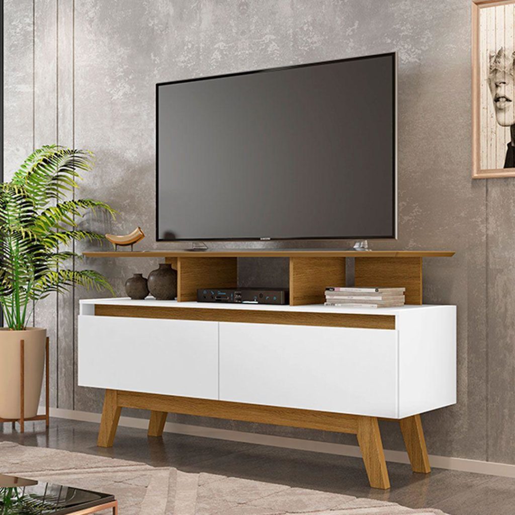 erros comuns ao decorar rack de TV