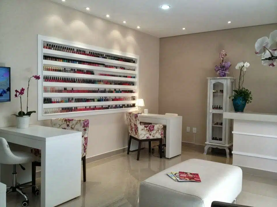 nichos e prateleiras decorativas