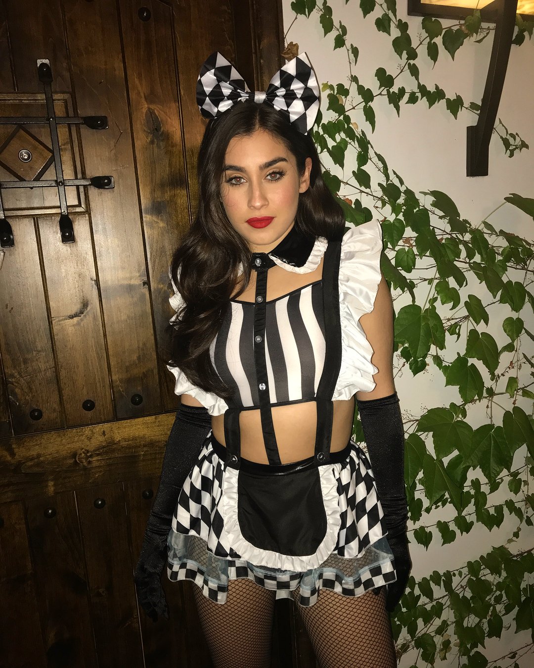 erros comuns ao escolher fantasia halloween feminina
