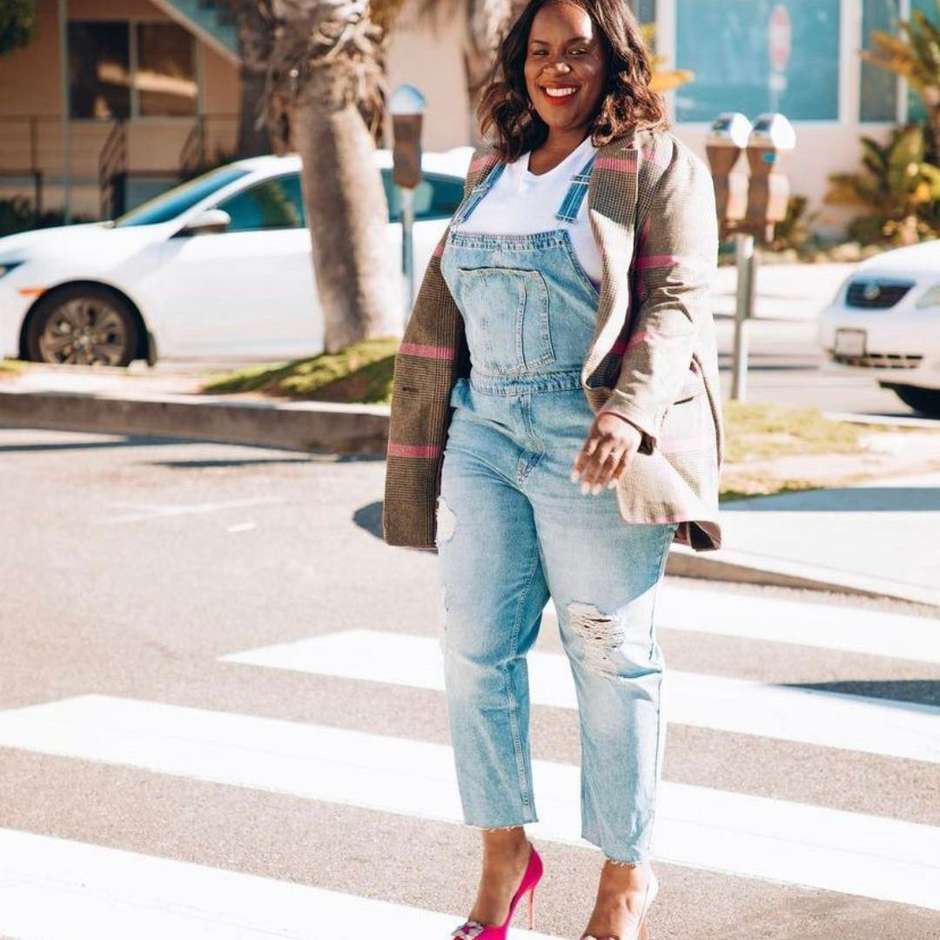 looks com macacão jeans para cada estação