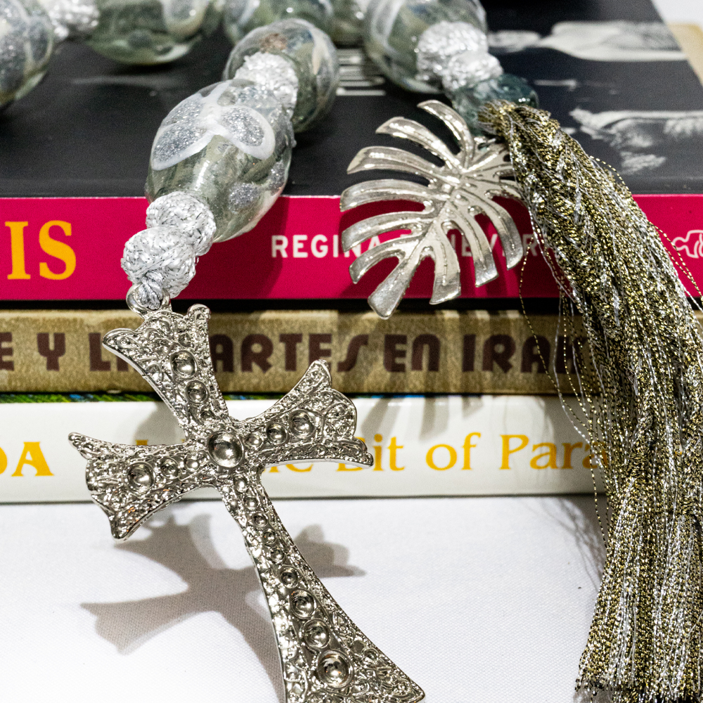 terço de mesa com divino espírito santo