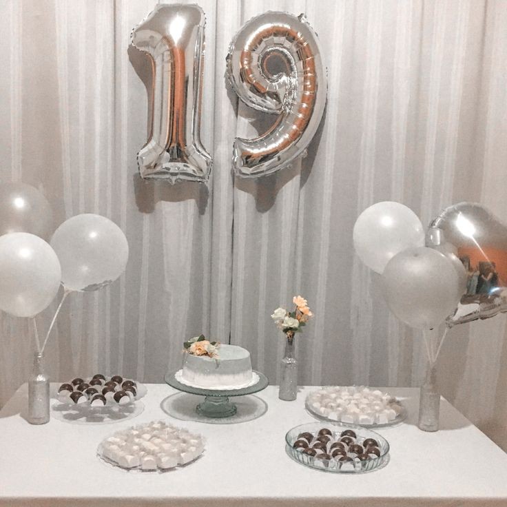 como fazer painel redondo de papelão para festa