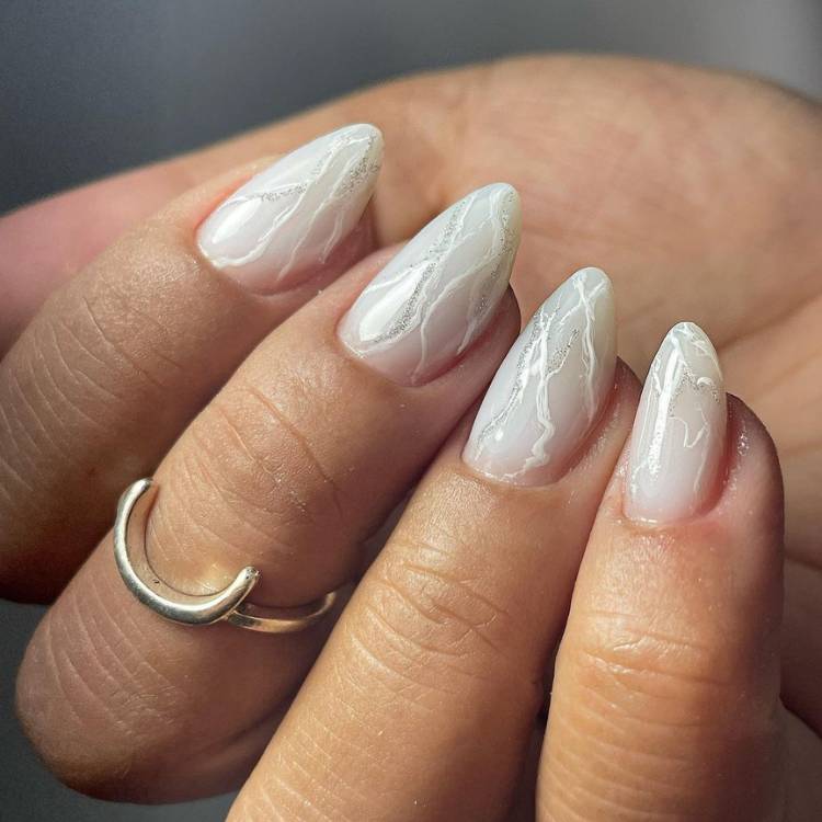 unhas com glitter ano novo