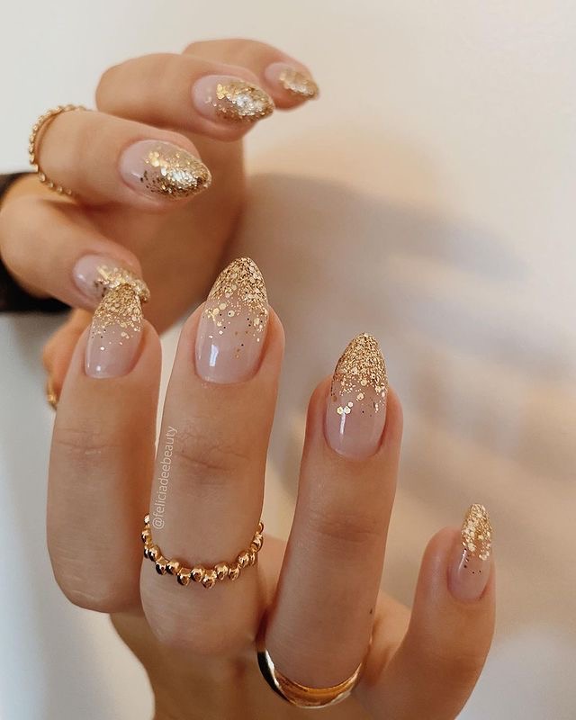 unhas com brilho ano novo