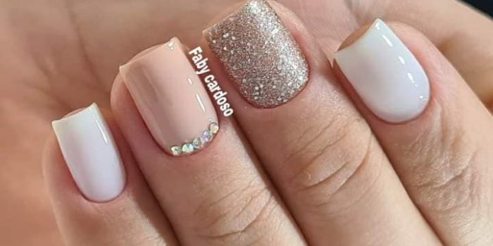 unhas prateadas ano novo