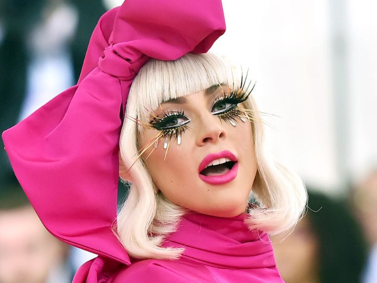 quanto custa a maquiagem da lady gaga no brasil