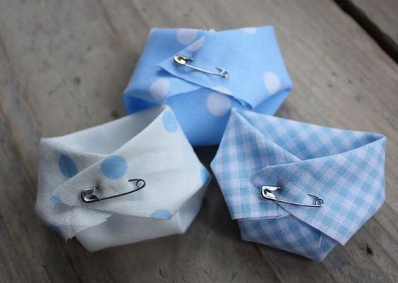 Guia Completo: Materiais Essenciais para Lembrancinhas DIY de Chá de Bebê