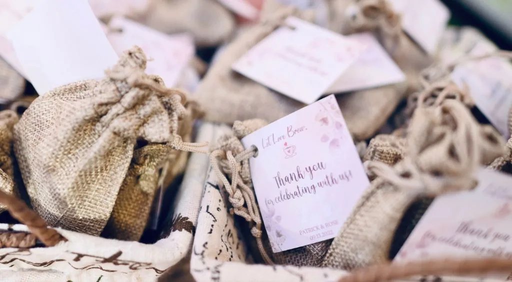 Mini Suculentas e Aromatizadores: O Charme das Lembrancinhas Ecológicas e de Bem-Estar