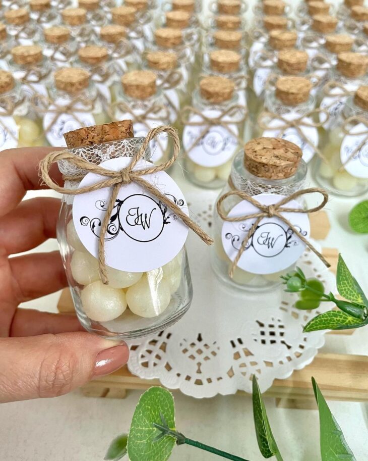 Guia Completo para Personalizar Tags de Lembrancinhas de Noivado