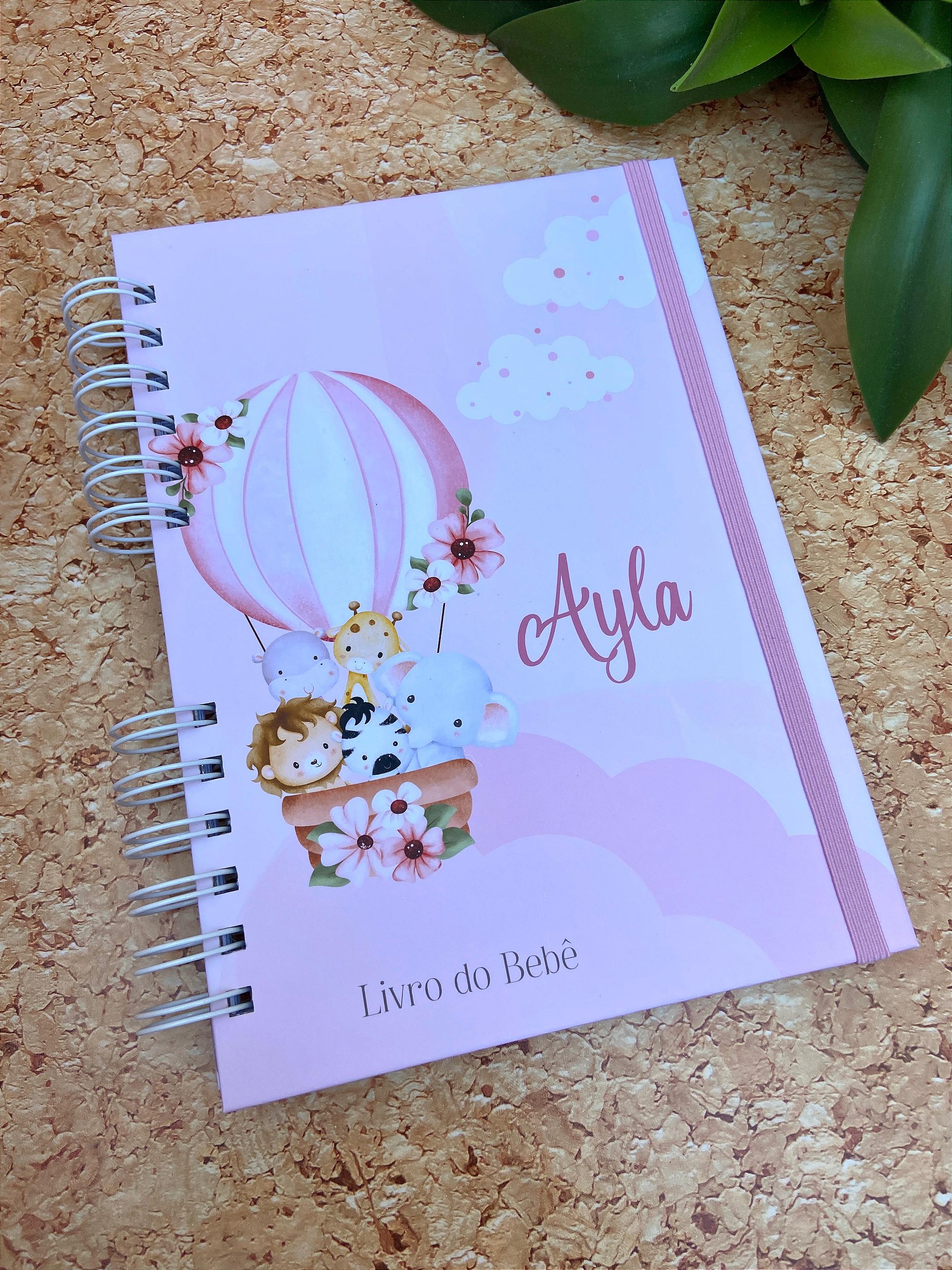 Guia Completo: O Que Incluir no Livro de Memórias do Seu Bebê