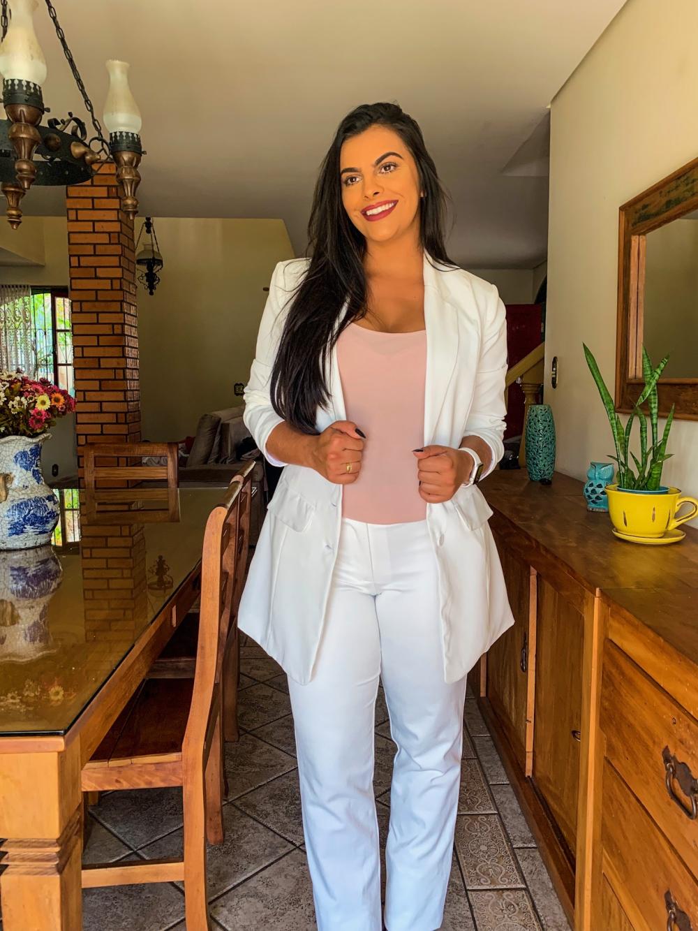 conjunto blazer branco feminino