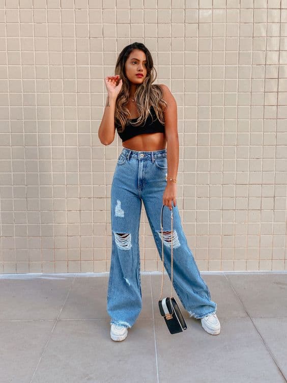 looks com calça jeans pantalona para trabalhar