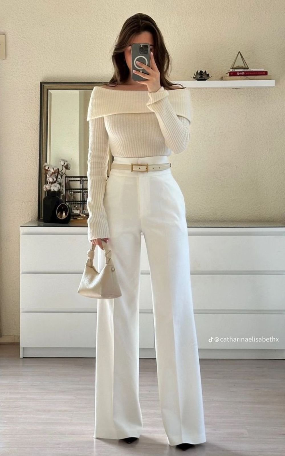 look calça pantalona preta trabalho