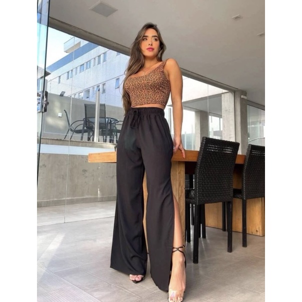 calça pantalona preta com camisa social